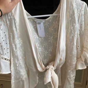 American Eagle Cream Front Tie Shirt